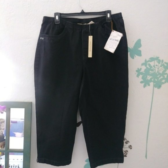 Avenue jeans Pants - Black capri plus size zipper side cuff